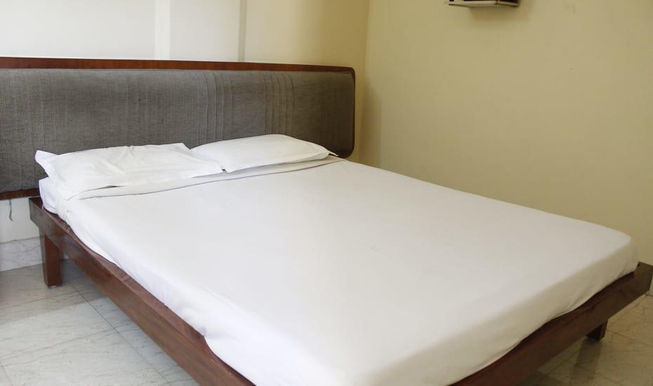 Hotel Regency 特里凡得琅 外观 照片