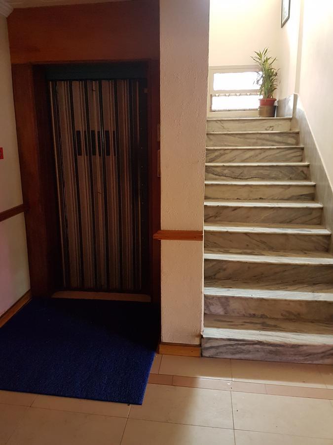 Hotel Regency 特里凡得琅 外观 照片